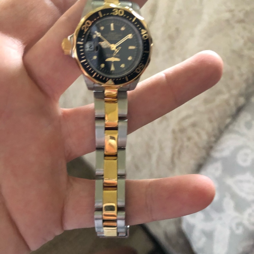 Watch - Picture 4 of 4